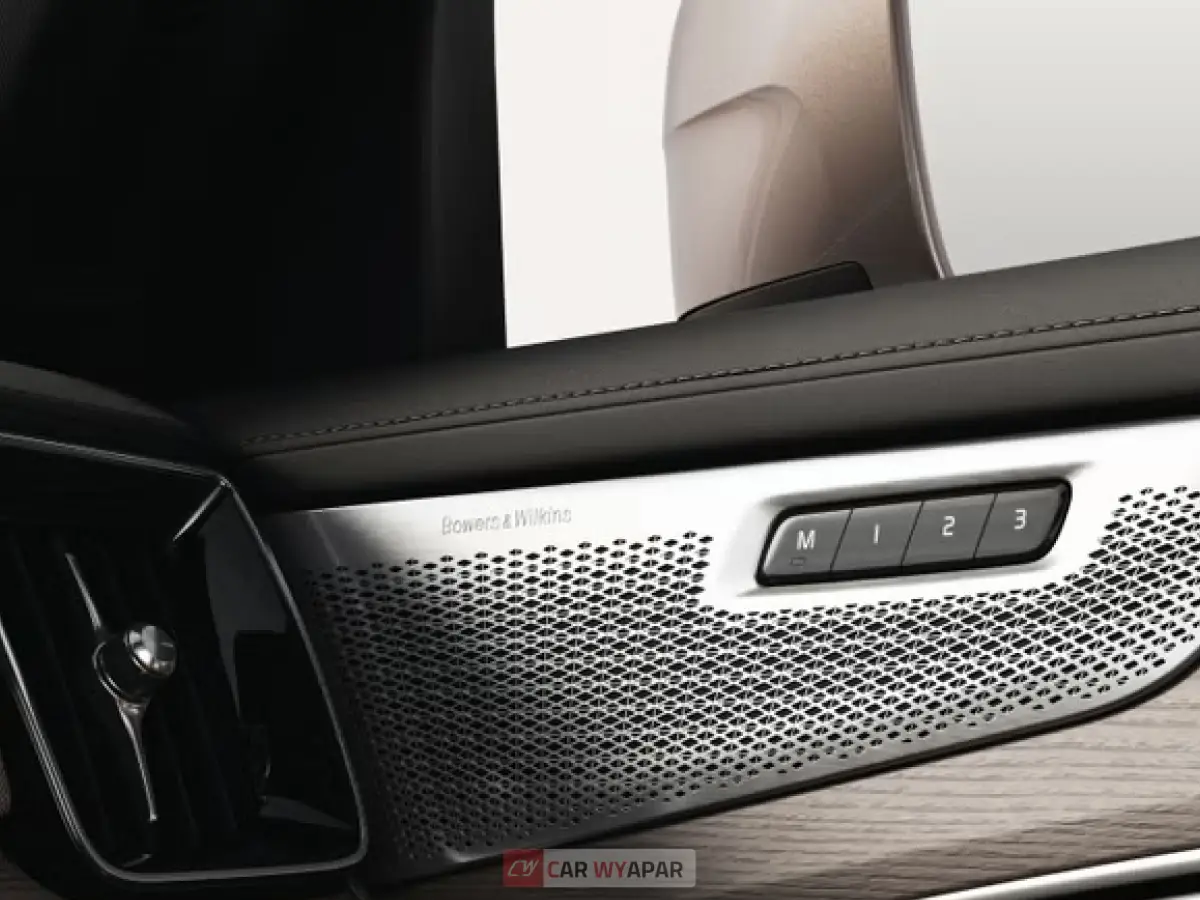 Volvo XC90 Top Feature
